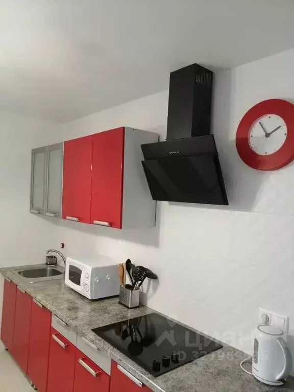 1-к кв. Иркутская область, Иркутск ул. Сурикова, 10 (40.0 м) - Фото 1