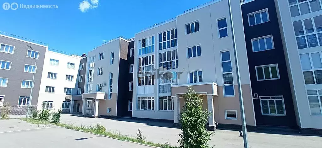 1-комнатная квартира: село Миловка, Сиреневый бульвар, 2 (36.6 м) - Фото 1