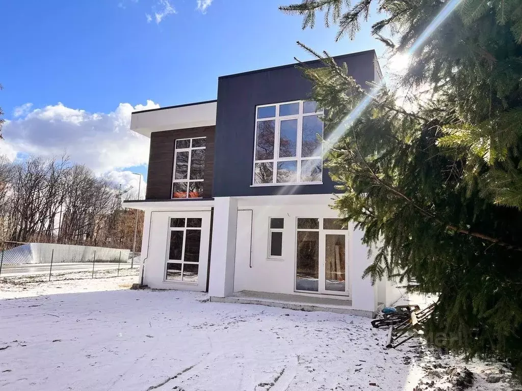 Дом в Калининградская область, Калининград ул. Каблукова, 5А (183 м) - Фото 0