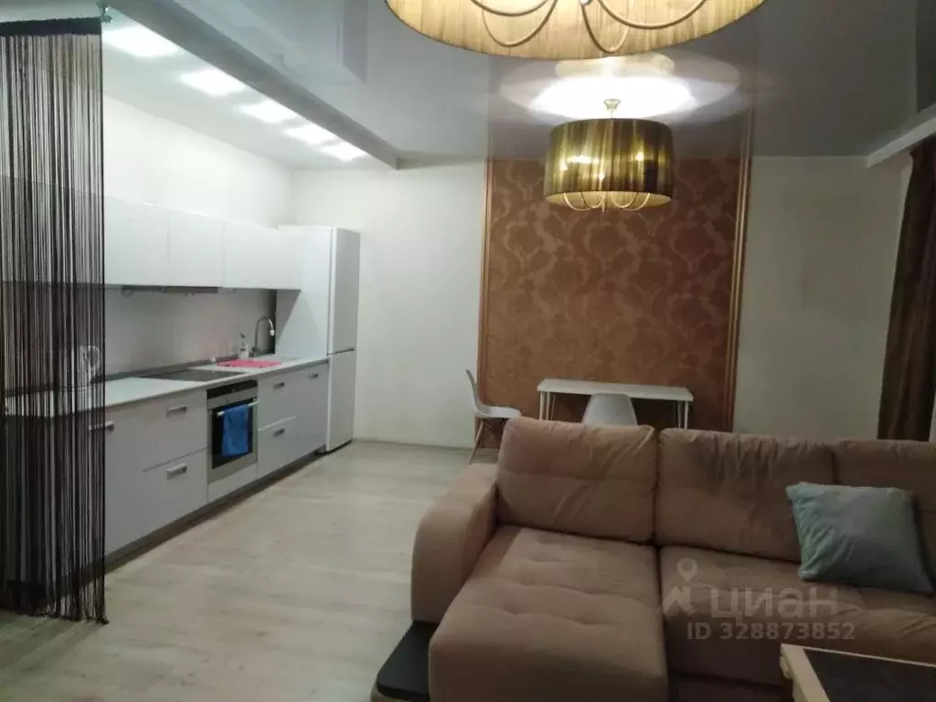 2-к кв. Свердловская область, Екатеринбург ул. Белинского, 35 (73.0 м) - Фото 2