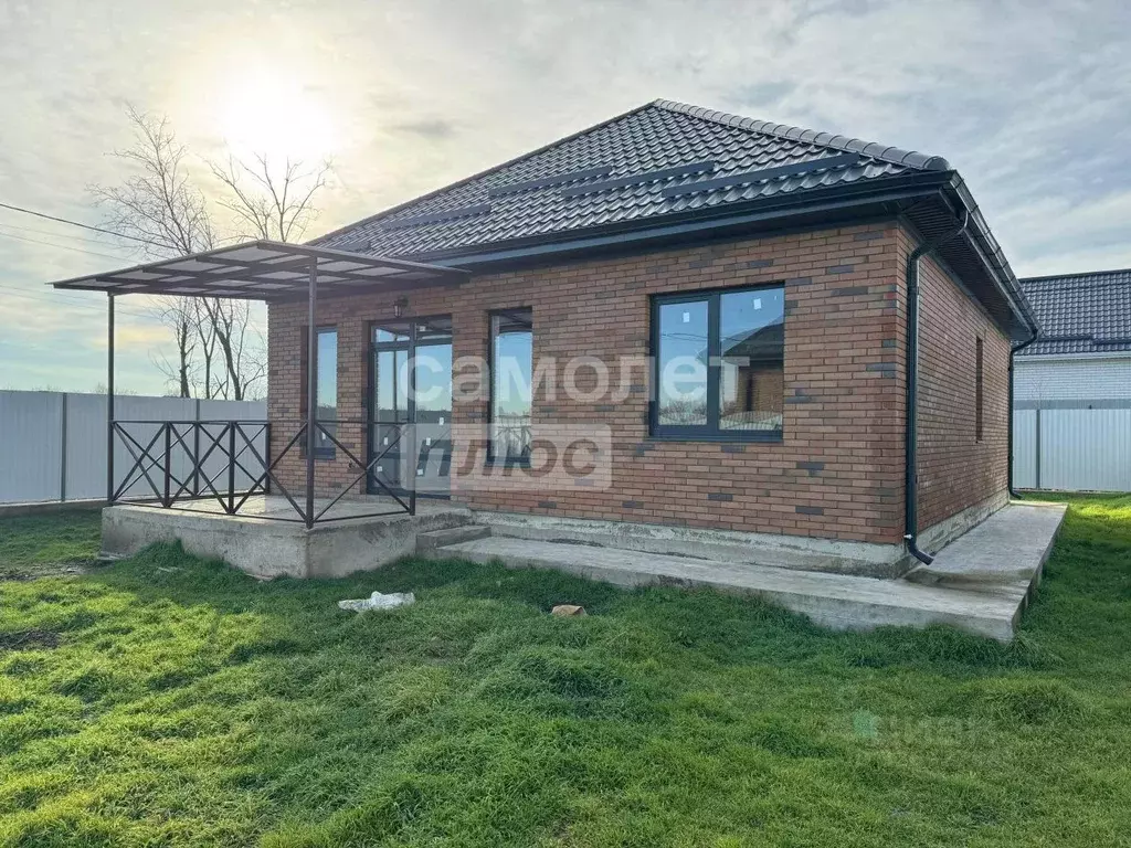 Дом в Краснодарский край, Динской район, Южно-Кубанское с/пос, пос. ... - Фото 2