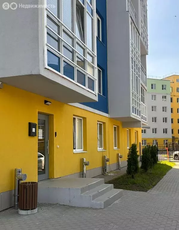 3-комнатная квартира: Зеленогорск, улица Строителей, 3к2 (91.1 м) - Фото 1