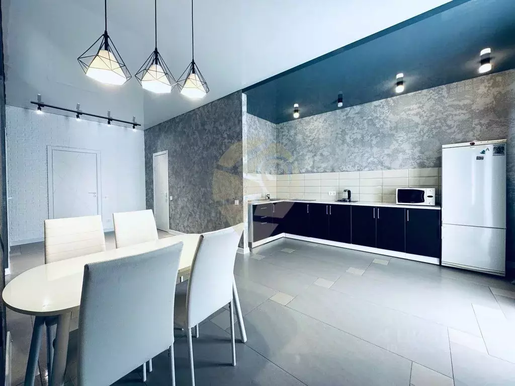 Дом в Белгородская область, Старый Оскол ул. Кирилловская, 1Б (183 м) - Фото 1