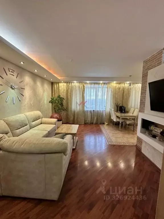 3-к кв. Хакасия, Абакан просп. Дружбы Народов, 3 (65.0 м) - Фото 1