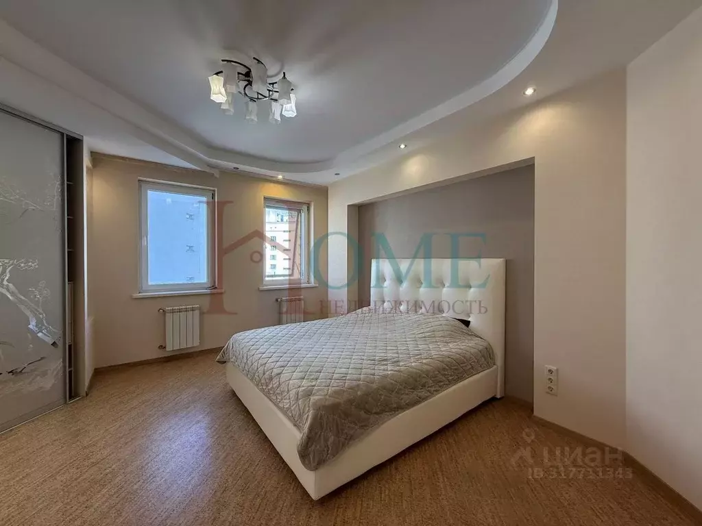 3-к кв. Новосибирская область, Новосибирск ул. Кирова, 44/2 (130.0 м) - Фото 1