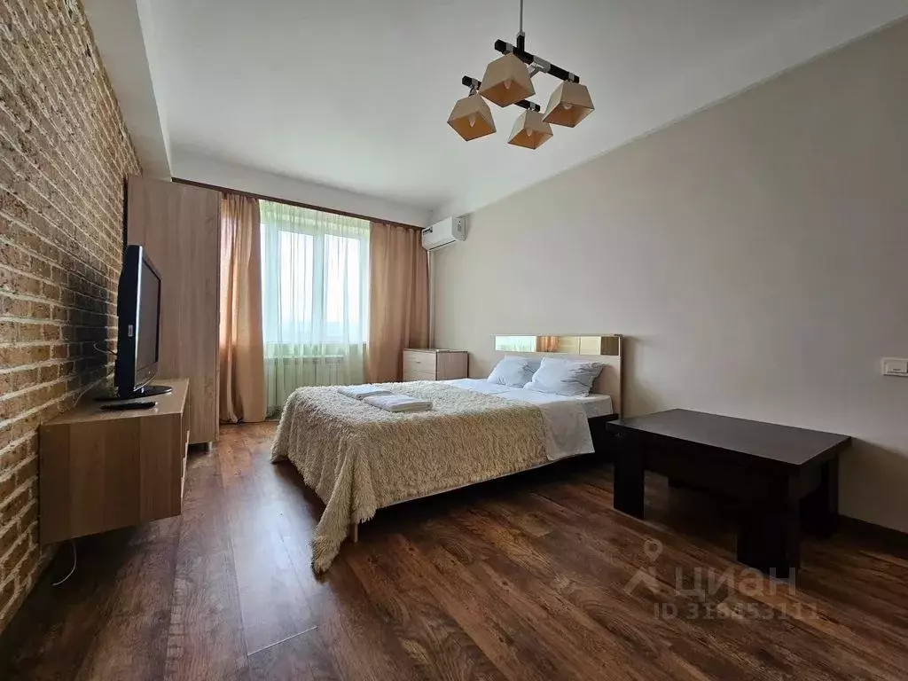 1-к кв. Чувашия, Чебоксары Ярославская ул., 72 (53.0 м) - Фото 1