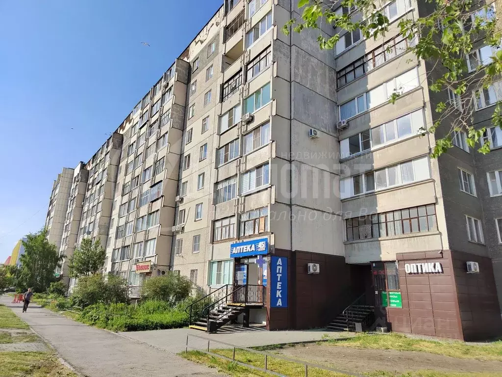 3-к кв. Курганская область, Курган Заозерный жилрайон, 5-й мкр, 1 ... - Фото 0