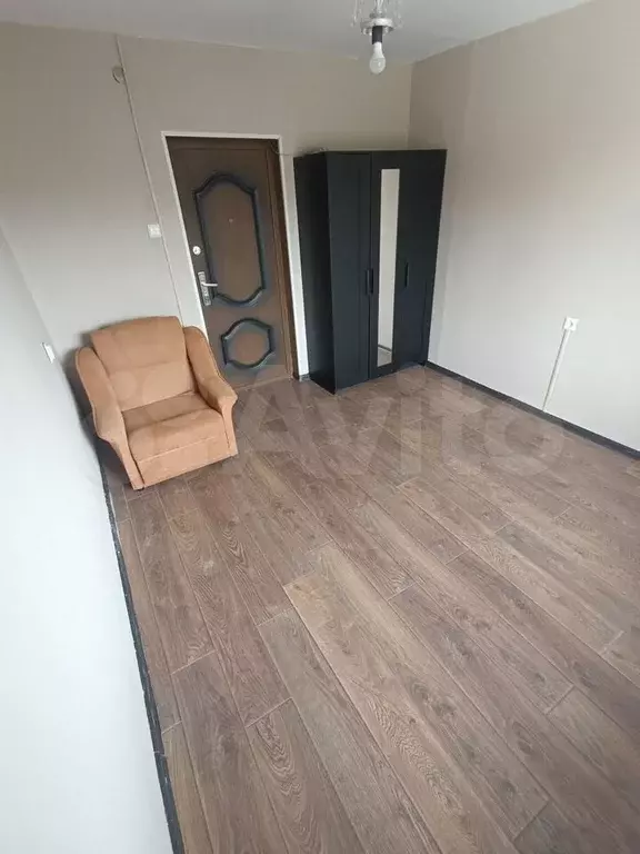 Комната 12 м в 8-к., 5/9 эт. - Фото 0