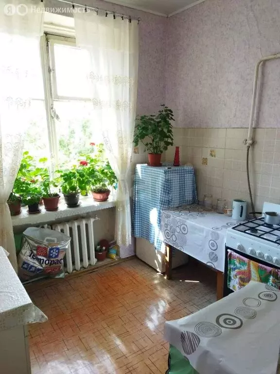 3-комнатная квартира: Тула, Курковая улица, 6 (74 м) - Фото 0
