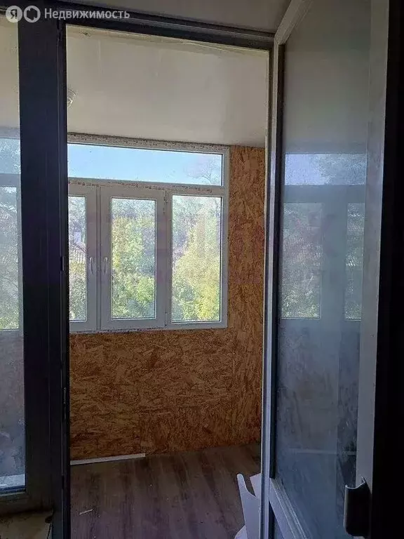 4-комнатная квартира: Керчь, Парковая улица, 3 (78 м) - Фото 0