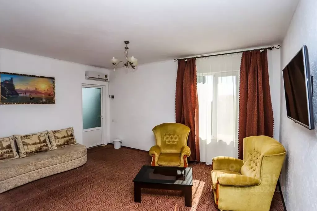 Комната Крым, Керчь ул. Галины Петровой, 9 - Фото 1