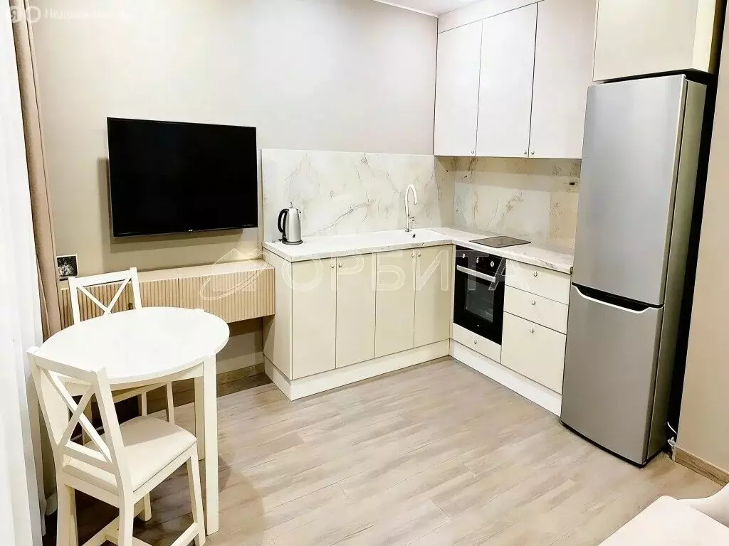 1-комнатная квартира: Тюмень, улица Константина Посьета, 12 (40 м) - Фото 1