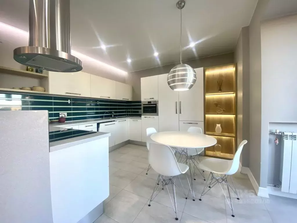 3-к кв. Красноярский край, Красноярск ул. Толстого, 19 (110.0 м) - Фото 1