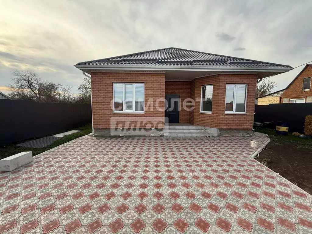 Дом в Краснодарский край, Динской район, Пластуновское с/пос, ... - Фото 1