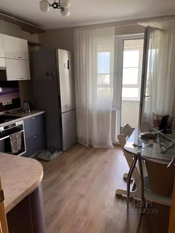 2-к кв. Нижегородская область, Нижний Новгород ул. Окская, 1 (56.0 м) - Фото 2