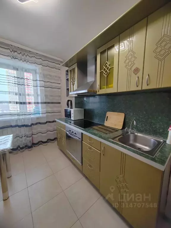 2-к кв. Иркутская область, Иркутск Театральная ул., 17/2 (58.0 м) - Фото 1