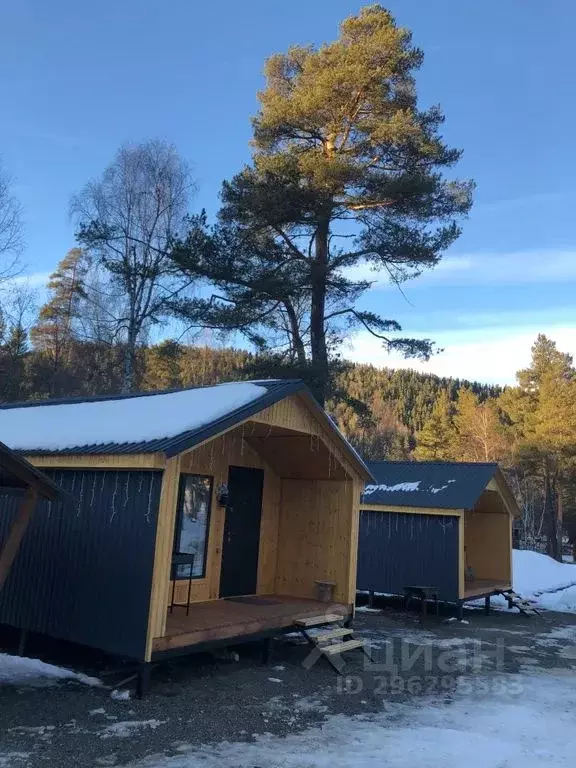 Дом в Карачаево-Черкесия, Зеленчукский район, с. Архыз  (40 м) - Фото 1