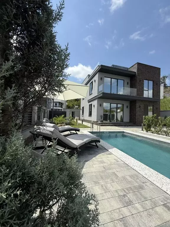 Дом в Краснодарский край, Сочи городской округ, с. Высокое ул. ... - Фото 1