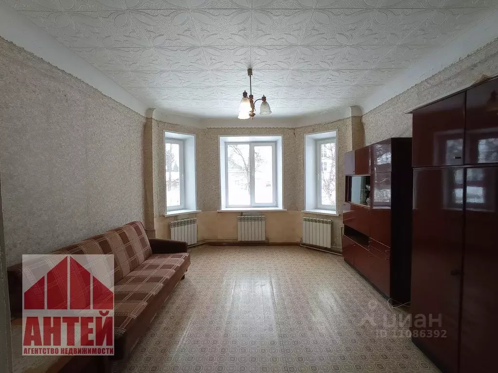 2-к кв. Нижегородская область, Павлово ул. Куйбышева, 31 (59.9 м) - Фото 1