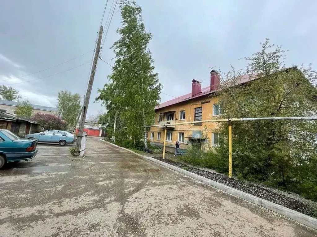 2-к кв. Самарская область, Кинель Южная ул., 39 (44.0 м) - Фото 0