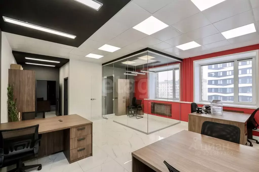 Офис в Удмуртия, Ижевск ул. Холмогорова, 17 (70 м) - Фото 1