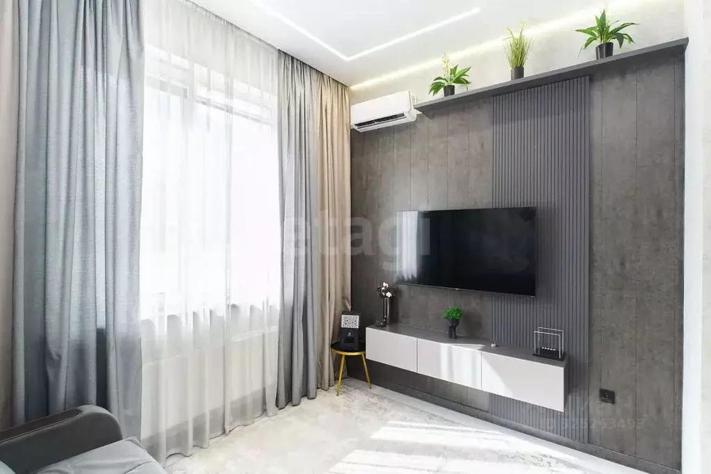 Студия Тюменская область, Тюмень ул. Вице-адмирала Воронцова, 5 (27.7 ... - Фото 0