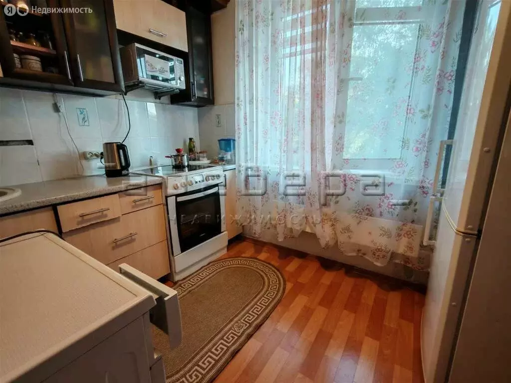 2-комнатная квартира: Красноярск, улица Малиновского, 5 (49 м) - Фото 0