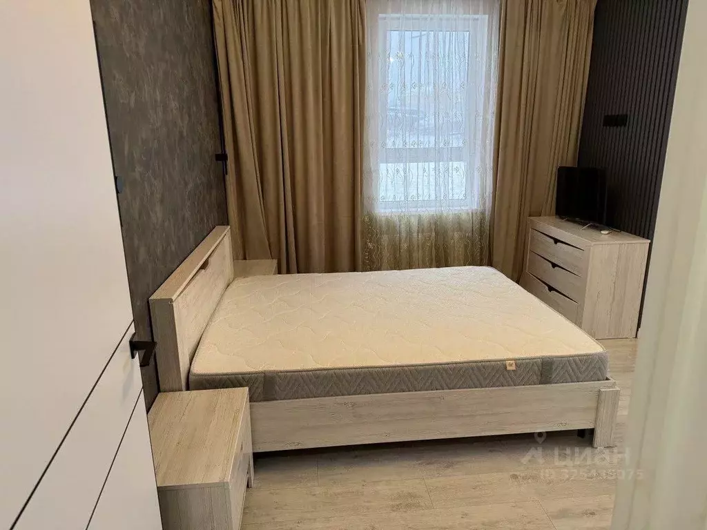 2-к кв. Крым, Симферополь просп. Александра Суворова (58.0 м) - Фото 1