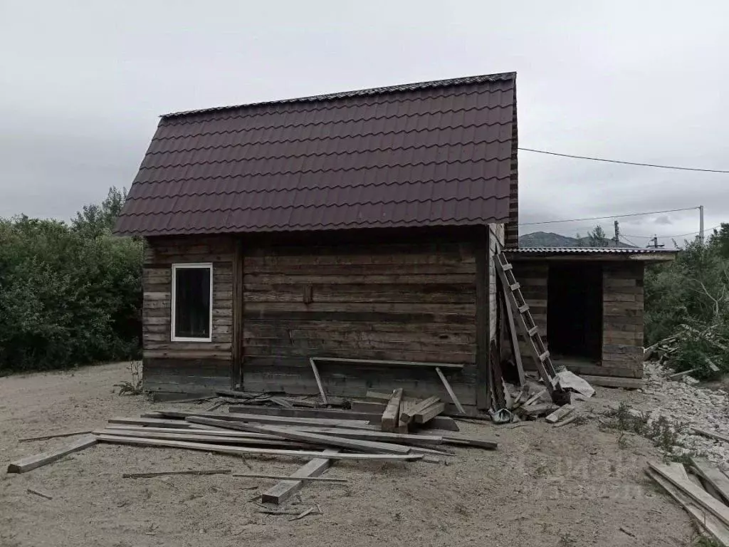 Дом в Приморский край, Партизанский муниципальный округ, с. Золотая ... - Фото 0