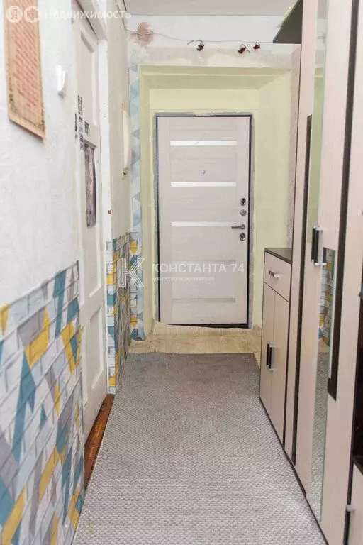 3-комнатная квартира: Челябинск, Российская улица, 15Б (69.7 м) - Фото 1