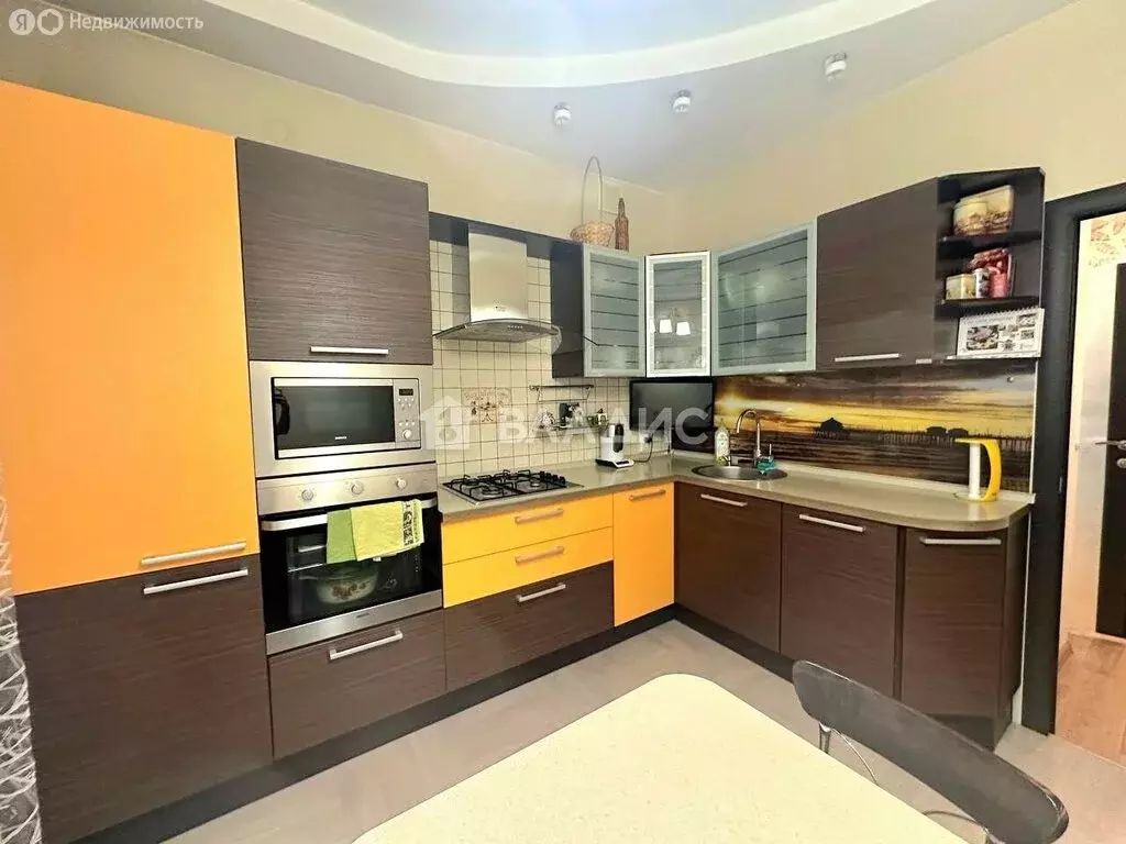 3-комнатная квартира: Ангарск, 107-й квартал, 10 (88.2 м) - Фото 1