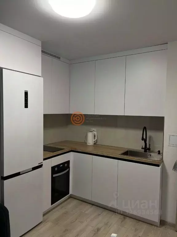 1-к кв. Тюменская область, Тюмень ул. 9 Января, 160к2 (39.0 м) - Фото 2