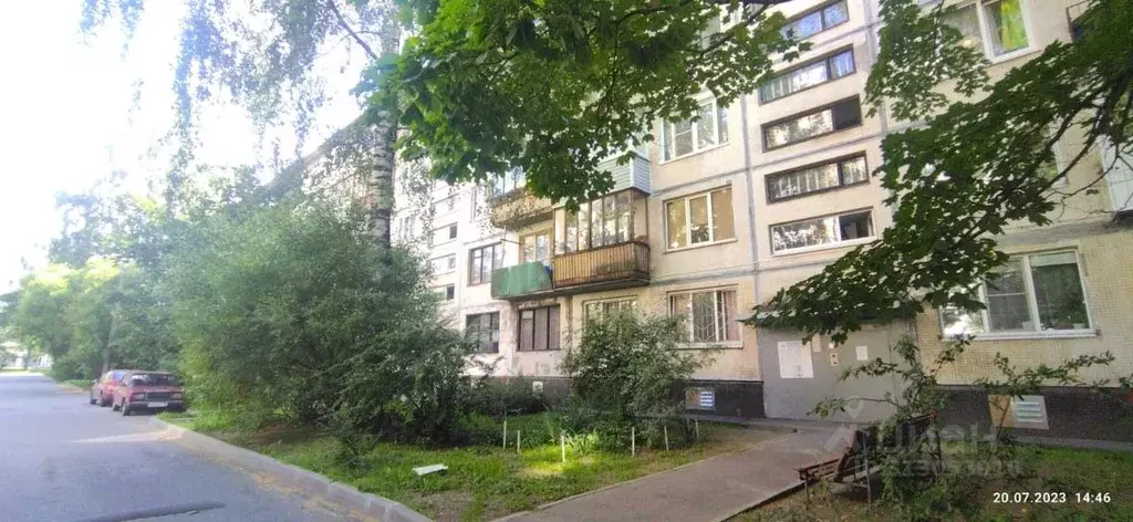 Комната Санкт-Петербург ул. Замшина, 56 (13.0 м) - Фото 0