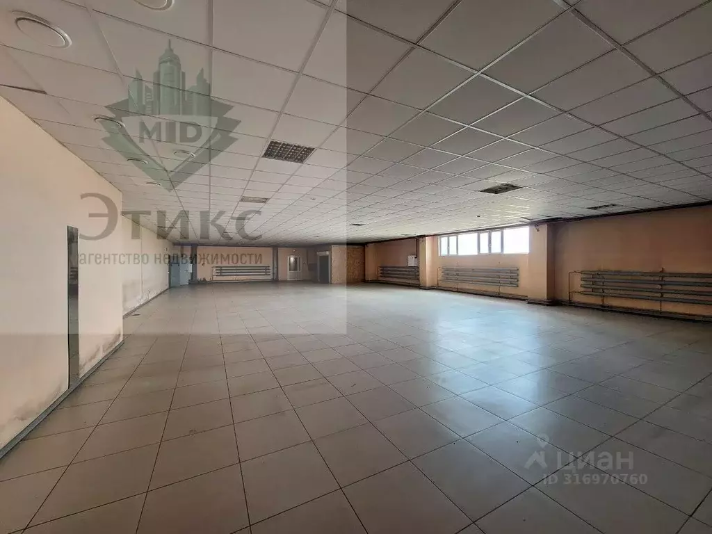 Склад в Ульяновская область, Ульяновск проезд Нефтяников, 12 (870 м) - Фото 1