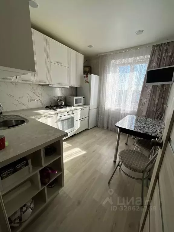 3-к кв. Свердловская область, Красноуфимск ул. Ухтомского, 33 (59.0 м) - Фото 1