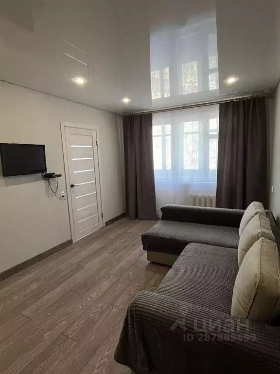 3-к кв. Ленинградская область, Приозерск ул. Горького, 32 (55.0 м) - Фото 1