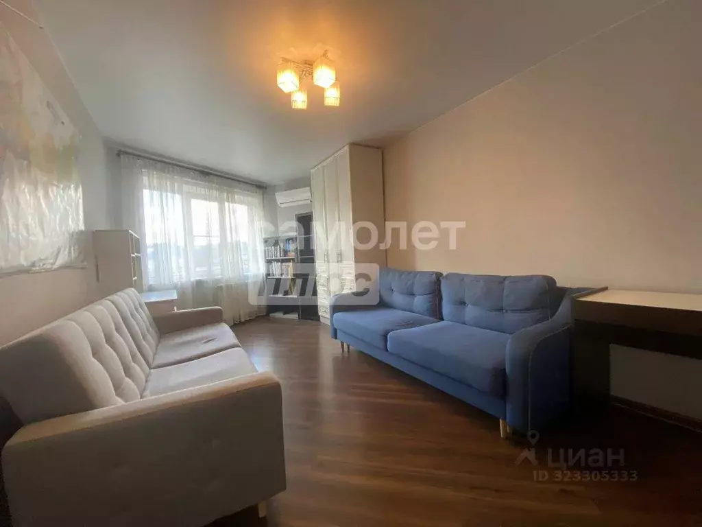 3-к кв. Липецкая область, Липецк ул. Космонавтов, 96Б (71.0 м) - Фото 2