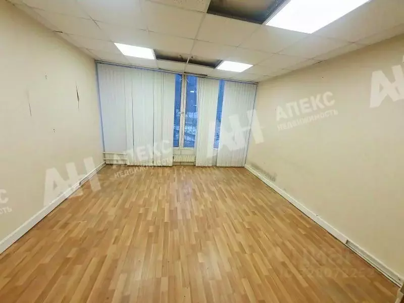 Помещение свободного назначения в Москва ул. Ивана Франко, 32К1 (110 ... - Фото 1