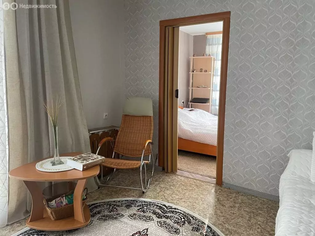 4-комнатная квартира: Березники, улица Пятилетки, 75 (58.7 м) - Фото 0
