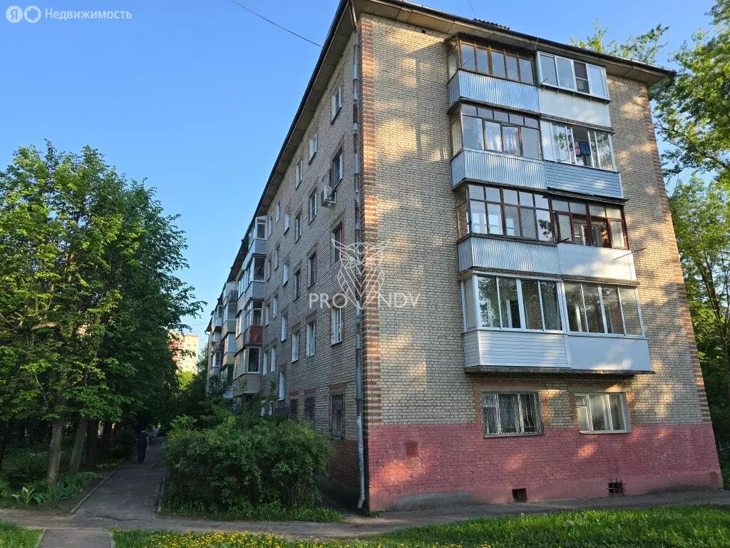 3-комнатная квартира: Красноармейск, Пионерская улица, 3 (58 м) - Фото 0