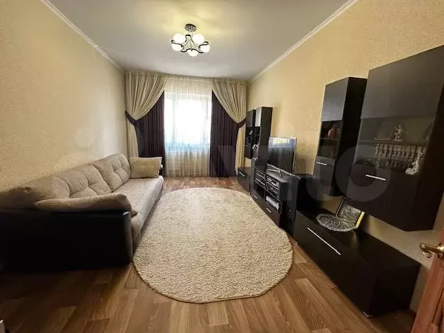 3-к. квартира, 71,8 м, 2/9 эт. - Фото 1
