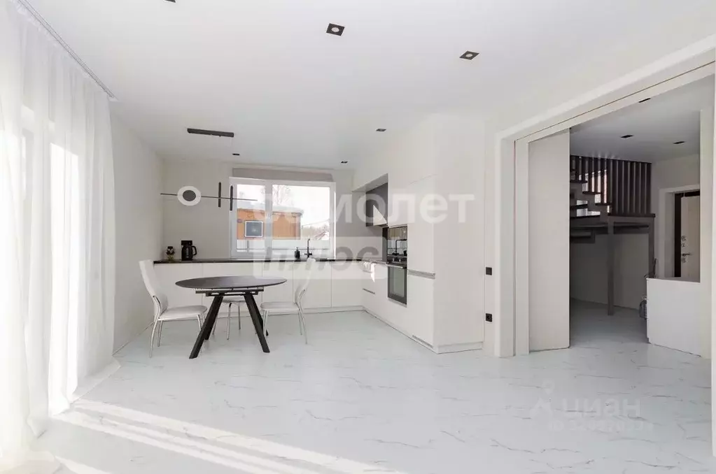 Дом в Челябинская область, Сосновский муниципальный округ, с. ... - Фото 1