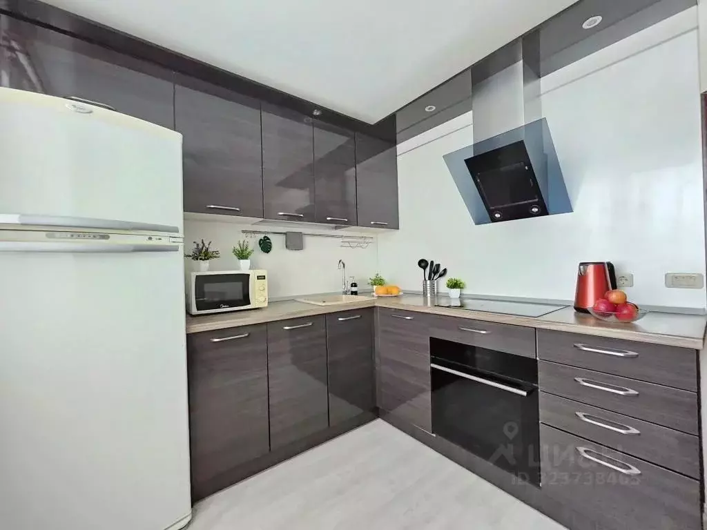 2-к кв. Вологодская область, Череповец просп. Шекснинский, 23 (64.0 м) - Фото 2