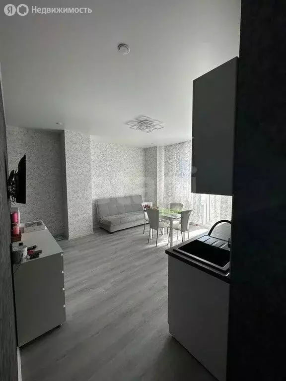 2-комнатная квартира: Челябинск, улица Героя России А.В. Яковлева, 17 ... - Фото 2