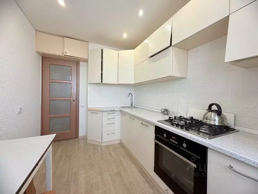 1-к кв. Кировская область, Киров Радужный мкр, ул. Мира, 8 (32.0 м) - Фото 2