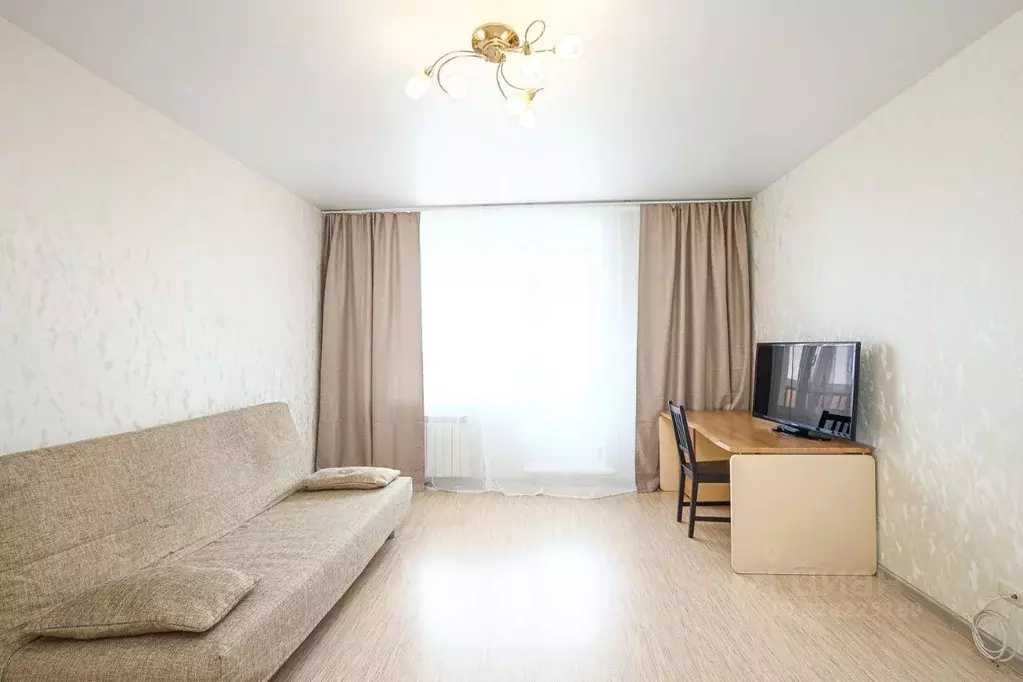 1-к кв. Кемеровская область, Кемерово ул. Гагарина, 52 (50.0 м) - Фото 1