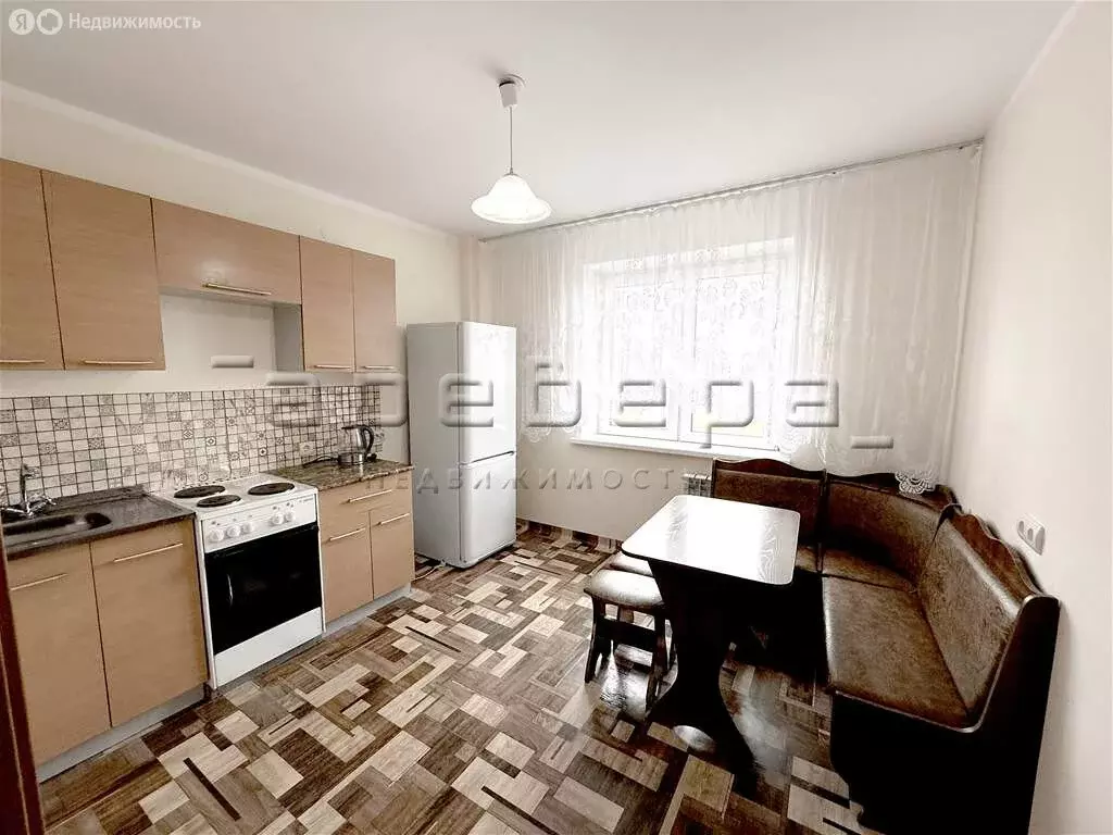 1-комнатная квартира: Сосновоборск, Солнечная улица, 16 (38 м) - Фото 1