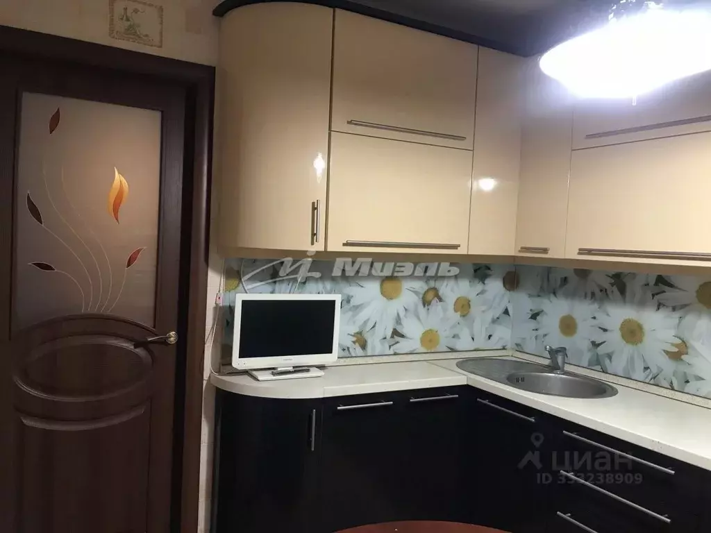 2-к кв. Крым, Симферополь ул. Имени Мате Залки, 7 (50.8 м) - Фото 2