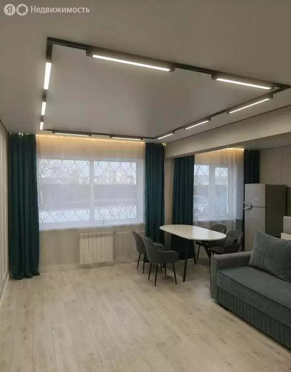 3-комнатная квартира: Иркутск, улица Лызина, 50 (56.9 м) - Фото 1