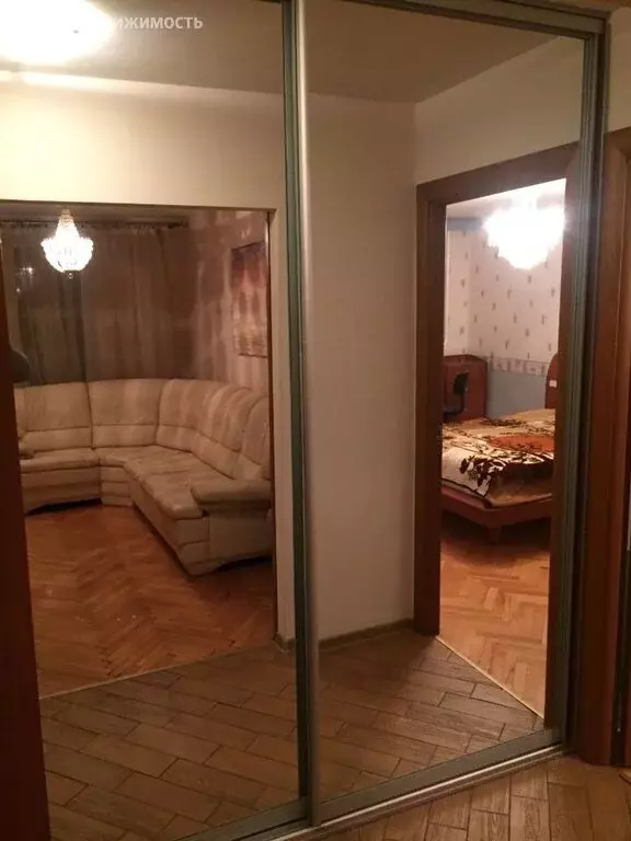 2-комнатная квартира: Москва, улица Усиевича, 4 (50 м) - Фото 0